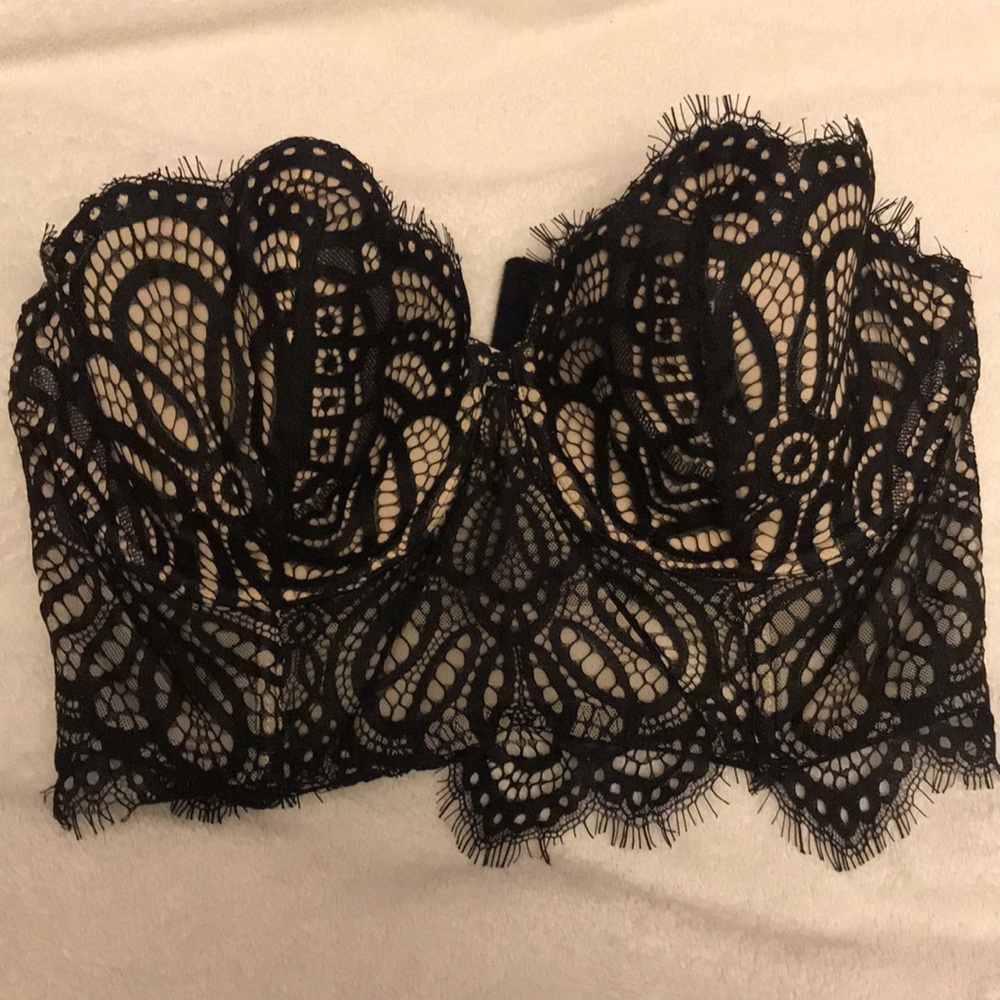 NWT lace bustier 32DD